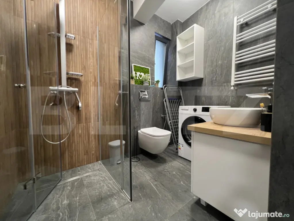 Apartament cu 2 camere de vânzare — Zonă Semicentrală, - Oradea (Bihor)