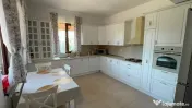 Balotesti, vila singur curte, mobilata si utilata, 4 camere 115mp, curte 600mp 