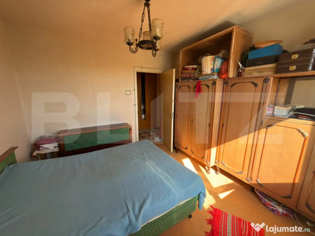 Apartament cu 2 camere- zona Vest - Ploiesti (Prahova)
