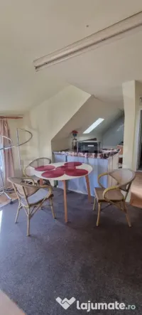 Apartament cu etaj 3camere 