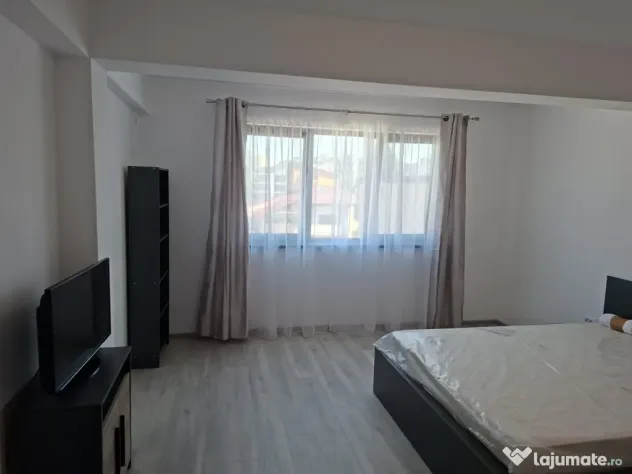 Apartament 3 camere nou