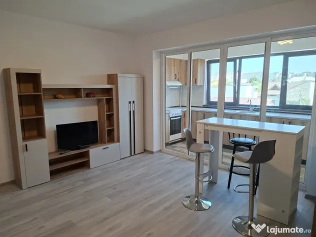 Apartament 3 camere nou