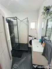 Apartament 3 camere balcon parcare zona Calea Cisnadiei din 