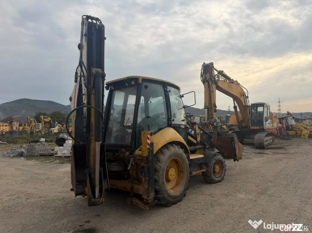 Piese de schimb buldoexcavator Caterpillar 428F dezmembrez - Seini (Maramures)