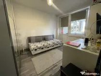 Apartament 3 camere, 50 mp, etaj 4 – zonă semicentrală
