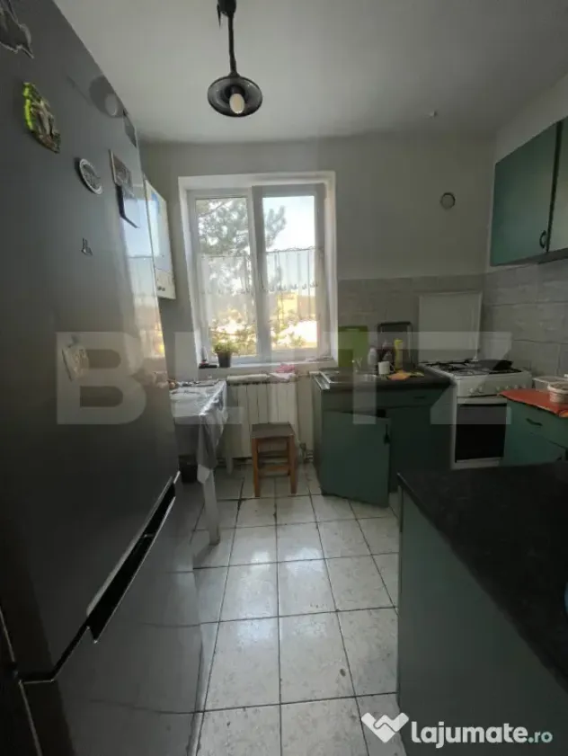 Apartament 3 camere, 50 mp, etaj 4 – zonă semicentrală - Zalau (Salaj)