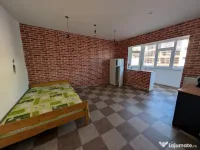 Garsoniera de închiriat Mioritei etaj 1 