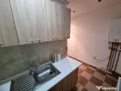 Garsoniera de închiriat Mioritei etaj 1 