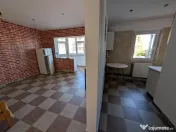 Garsoniera de închiriat Mioritei etaj 1 