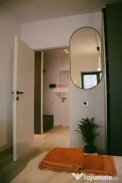 Apartament Modern cu Grădină Privată 45mp în The Lake Home Sibiu 