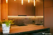 Apartament Modern cu Grădină Privată 45mp în The Lake Home Sibiu 