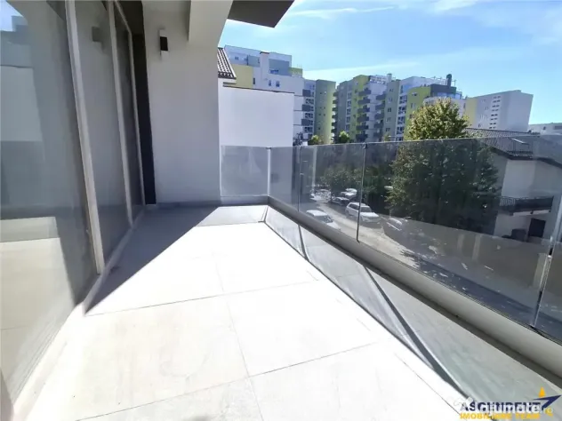 Decomandat si spatios, 62 mp utili, in bloc tip vila, Tracto - Brasov (Brasov)