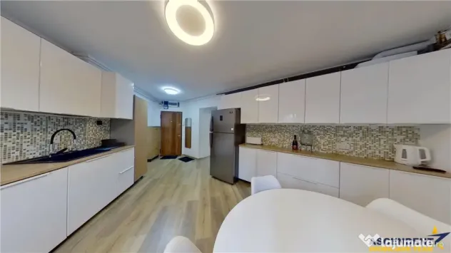 Imobil 2 camere, decomandat, complet renovat 2024, Grivitei, - Brasov (Brasov)