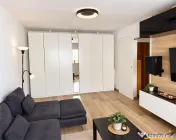 Imobil 2 camere, decomandat, complet renovat 2024, Grivitei, 