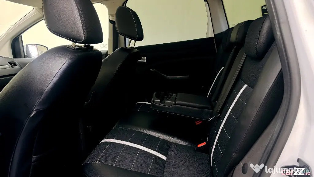 Ford / kuga / 2.0 tdci / 130cp / an 2011 / euro 5 / manuală - Bacau (Bacau)