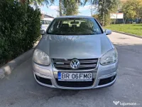 Vând golf 5 2006 