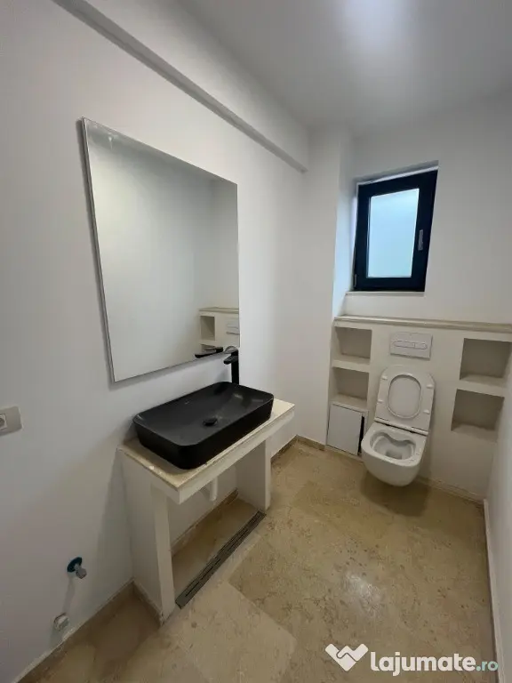 De vânzare vilă Agigea P+1+terasă cu vedere superbă către lac - Agigea (Constanta)