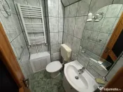 Apartament 4 camere zona Casa de Cultura cu Centrala si Loc de Parcare