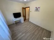 Apartament 4 camere zona Casa de Cultura cu Centrala si Loc de Parcare