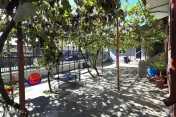 Castelu - Str. Florilor, casa din 2012, teren 737 mp si 106 mp utili 