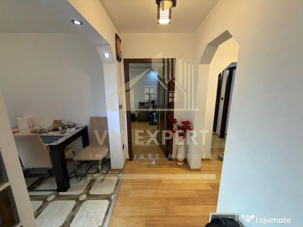 APARTAMENT 3 CAMERE ETAJ 3 VIȘOI CAMPULUNG - Campulung (Arges)