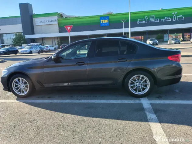 Vând BMW seria 5