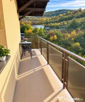 APARTAMENT 3 CAMERE,MODERN ,DECOMANDAT