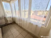 Apartament 3 camere,2 bai,parcare si beci,zona Cetate-piata 