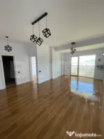 Apartament cu 2 camere, 45 mp, zona Floresti
