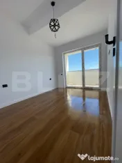 Apartament cu 2 camere, terasă generoasă și parcare subte 