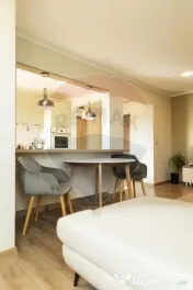 Apartament cu 2 camere de închiriat în zona Ultracentral 