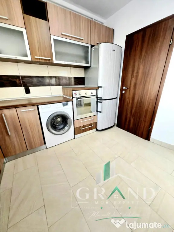 2 CAMERE + BIROU 15 MP + PARCARE | BALCON 12 MP | IULIUS MAL - Cluj-Napoca (Cluj)