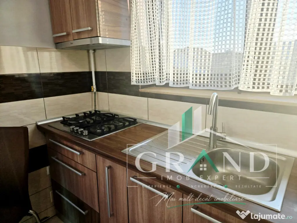 2 CAMERE + BIROU 15 MP + PARCARE | BALCON 12 MP | IULIUS MAL - Cluj-Napoca (Cluj)