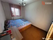 Apartament 2 camere, etaj 2, centrala proprie - Zona Steaua