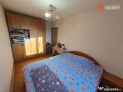 Apartament 2 camere, etaj 2, centrala proprie - Zona Steaua