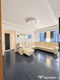 APARTAMENT 3 CAMERE // 60 MP // ZONA COSMINELE VEST