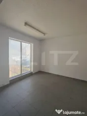 Spatiu comercial, 100 mp, zona Micro 3