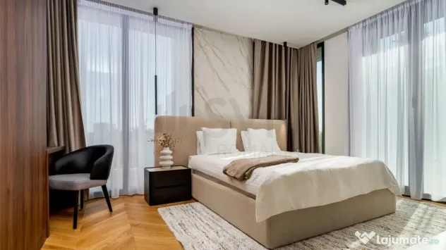 Vila Complex Pipera Casa 6 camere cu gradina - Bucuresti (Bucuresti-Ilfov)