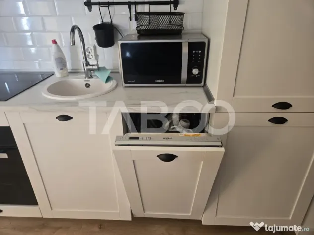 Apartament modern 2 camere de inchiriat 40mp balcon zona Laz - Sibiu (Sibiu)