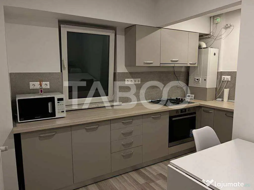 Apartament modern de inchiriat 3 camere etaj 1 Centru - Cons - Sibiu (Sibiu)