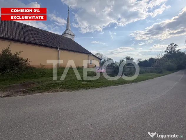 Teren intravilan 2000 mp cu utilitati in apropiere Sat Savas - Savastreni (Brasov)