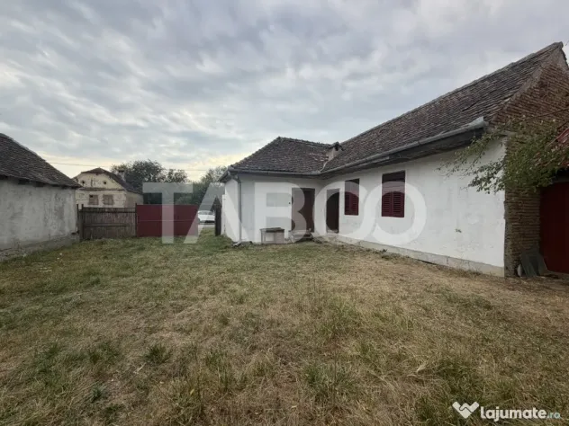 Casa de vacanta 3 camere anexa 720 m teren in Jibert Judetul - Jibert (Brasov)