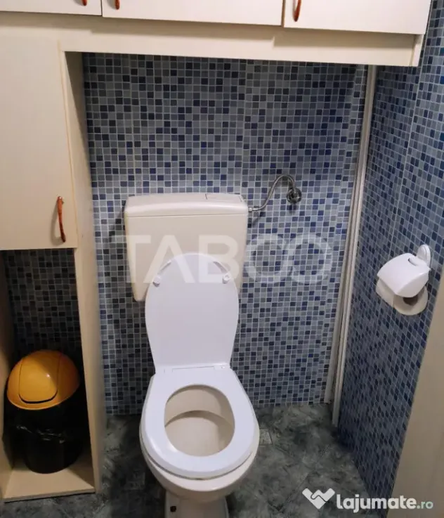 Casa de vacanta cu vedere spre munti curte de 640 mp in Trop - Rasinari (Sibiu)