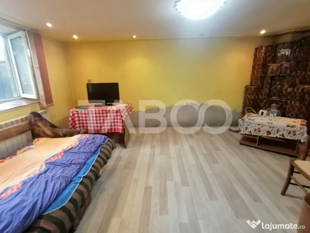 Comision 0% Casa de vanzare 4 camere 2 bai teren 266 mp Sali - Saliste (Sibiu)