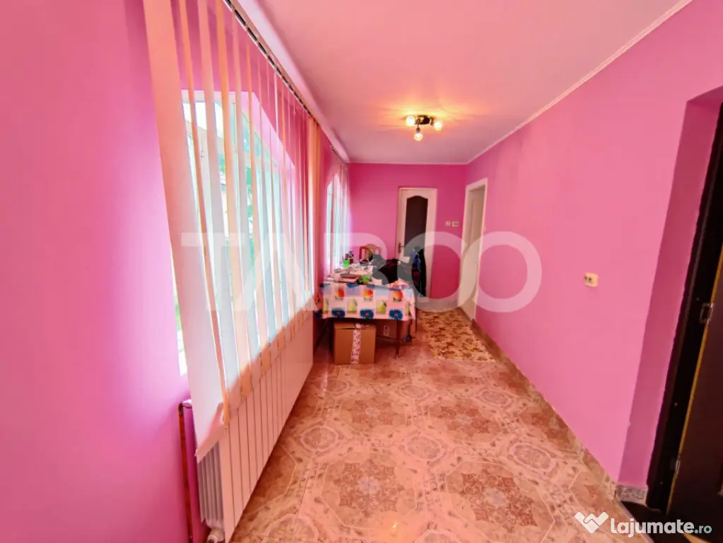 Comision 0% Casa de vanzare 4 camere 2 bai teren 266 mp Sali - Saliste (Sibiu)