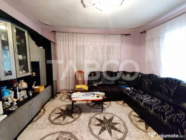Comision 0% Casa de vanzare 4 camere 2 bai teren 266 mp Sali - Saliste (Sibiu)