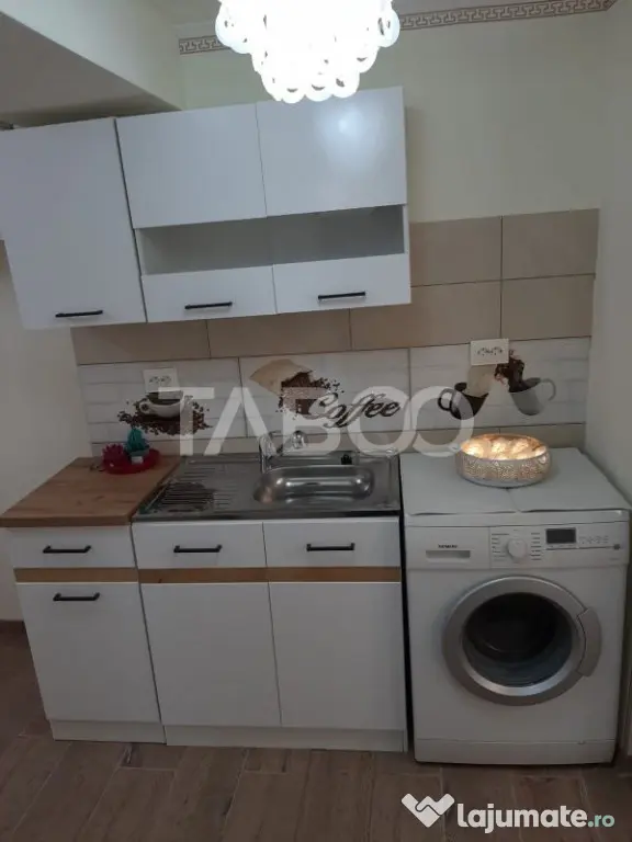 Apartament de vanzare 3 camere pretabil spatiu comercial zon - Sibiu (Sibiu)