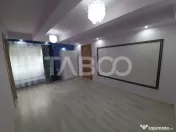 Apartament de vanzare 3 camere zona Bulevardului Corneliu Co 