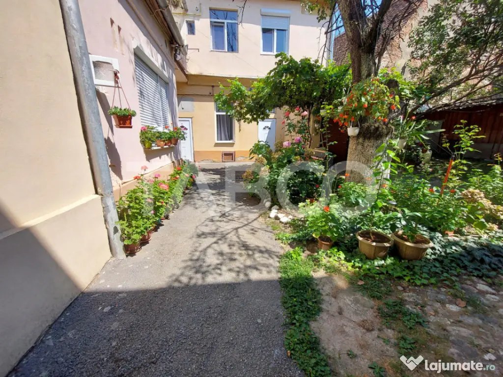 Apartament de vanzare 2 camere 68 mpu pivnita in Centrul Ist - Sibiu (Sibiu)