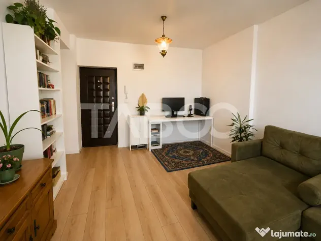 Apartament decomandat de vanzare 2 camere etaj 1 lift balcon - Sibiu (Sibiu)